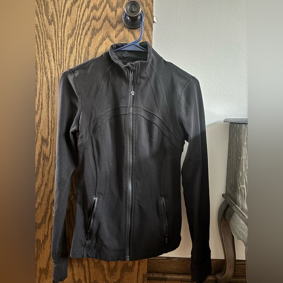 Lululemon Define Jacket - Picture 3 of 7